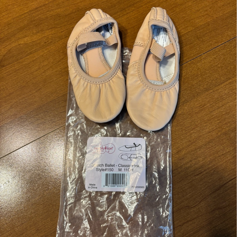 NEW Revolution Dancewear Pink Ballet Shoes sz Toddler 8